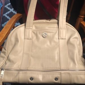 Lululemon bag